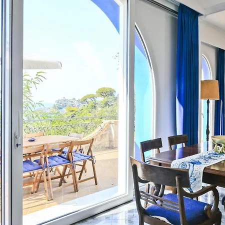 Nyaraló Villa Accesso Privato Al Mare *