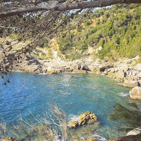 Villa Accesso Privato Al Mare Nyaraló