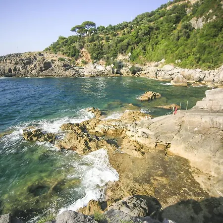 Nyaraló Villa Accesso Privato Al Mare Massa Lubrense